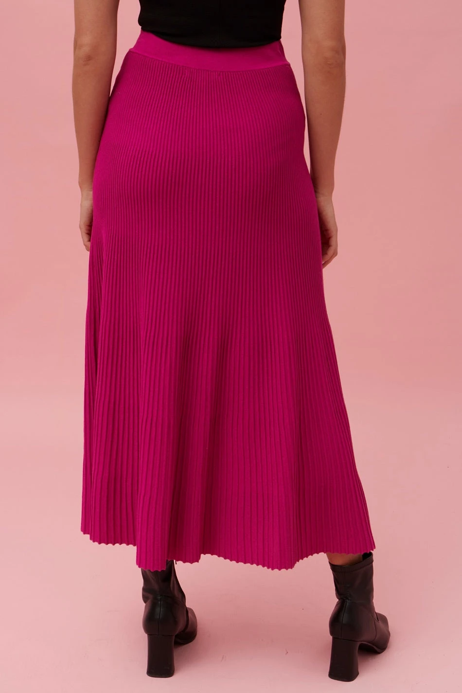 LEANNE RIB KNIT SKIRT - Image 9