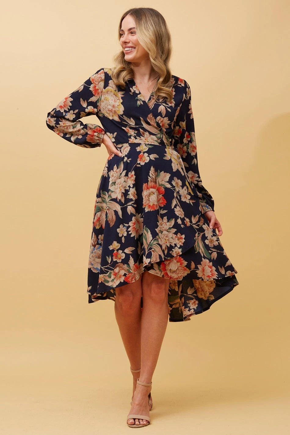 WILLOW FLORAL WRAP DRESS - Image 3