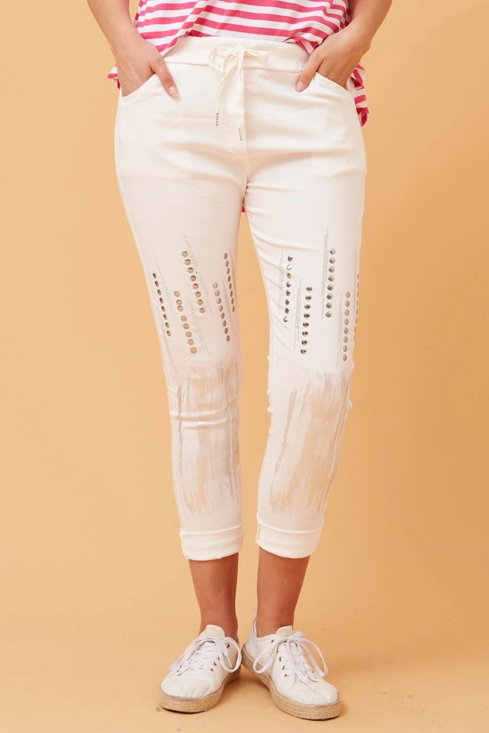 JANJA EMBELLISHED JOGGERS - Image 15