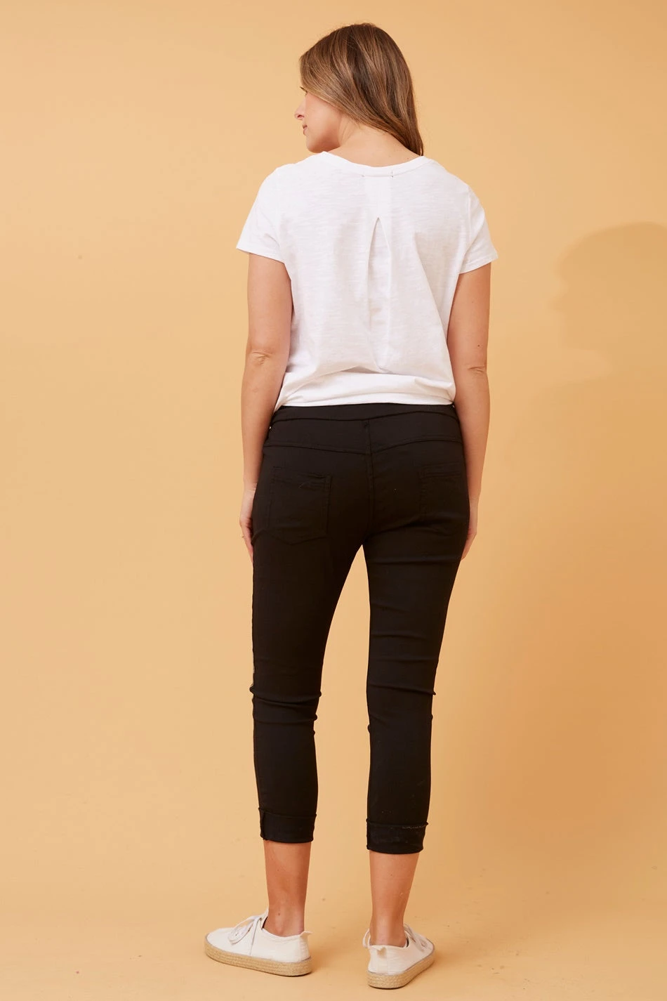 JANJA EMBELLISHED JOGGERS - Image 6