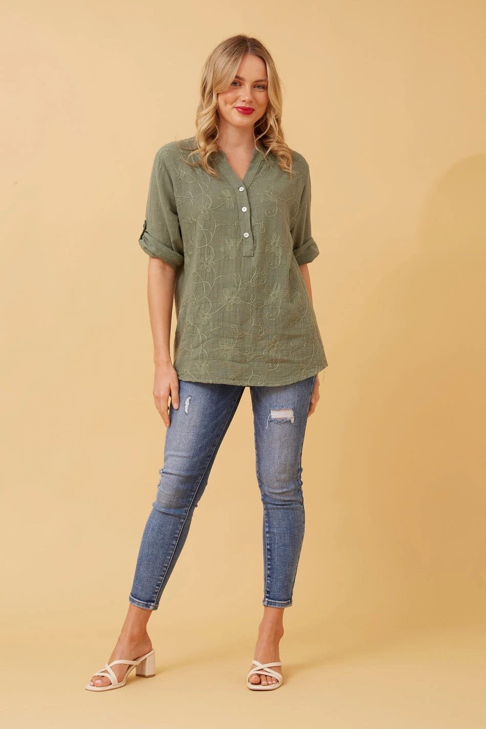 KAI FLORAL EMBROIDERY DETAIL TOP - Image 4