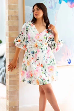 MADDIE FLORAL SHORT DRESS